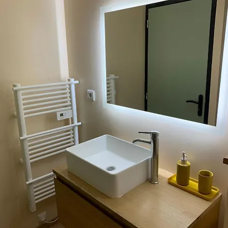 Apartment Appt Place Gramont